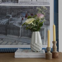 Vase Lain